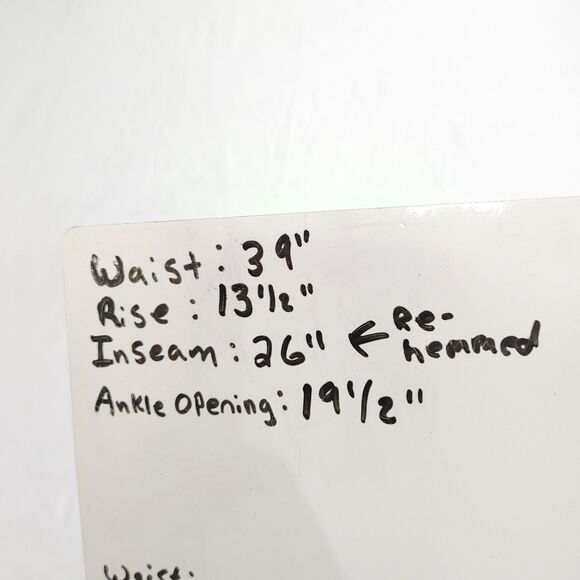 Vintage Levi's 550 Made In USA Relaxed Jeans 40x26 (Re-Hemmed) READ! - Picture 3 of 16